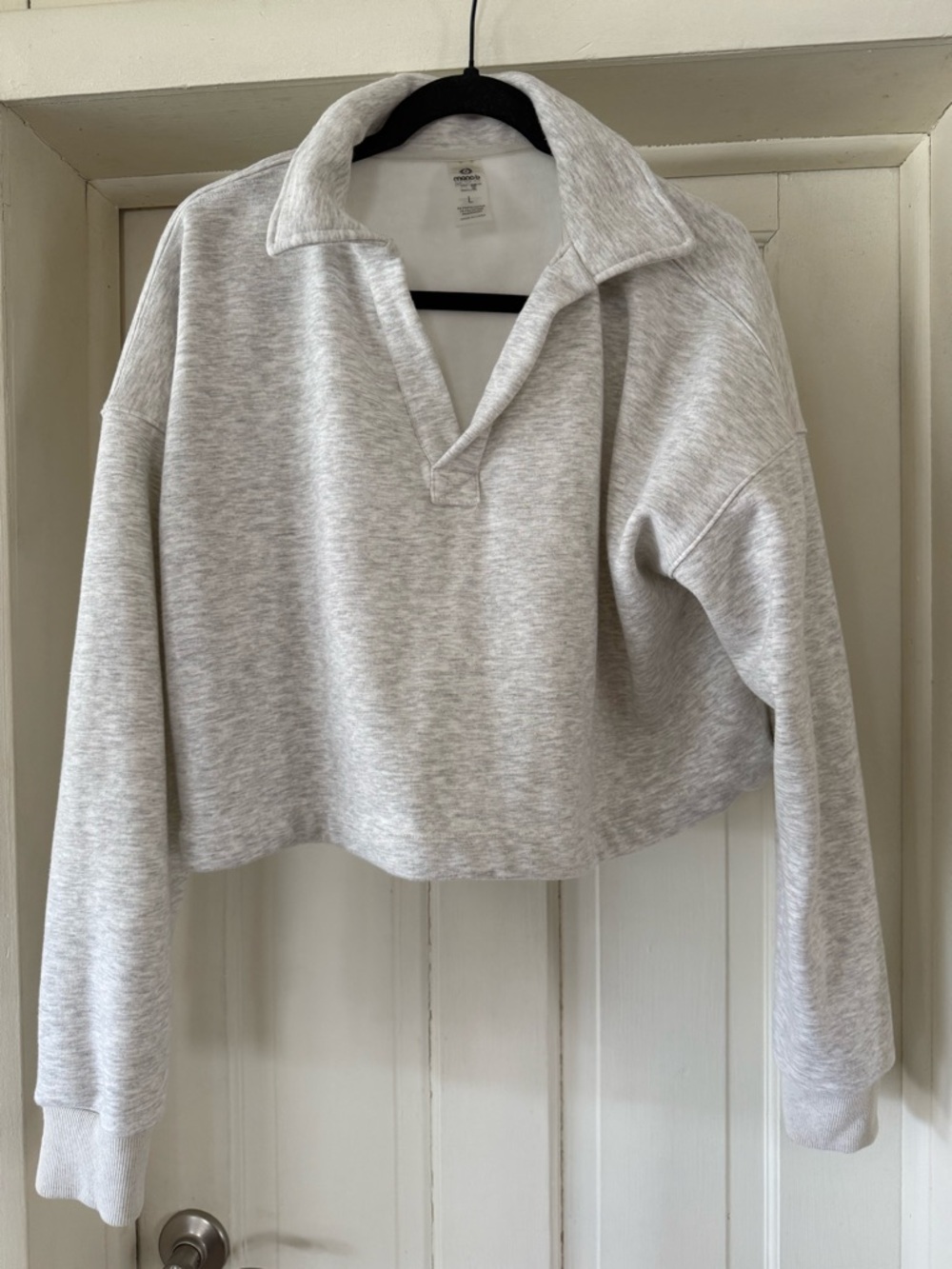 Mono B Light Heather Gray Cropped Pullover with V-Notch Collar